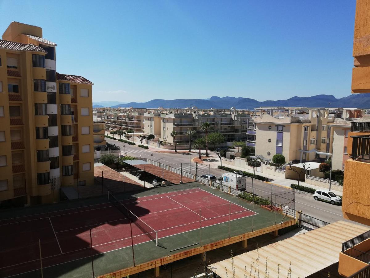 Tamaris Playa Solo Familias Serviplaya Playa De Xeraco Buitenkant foto